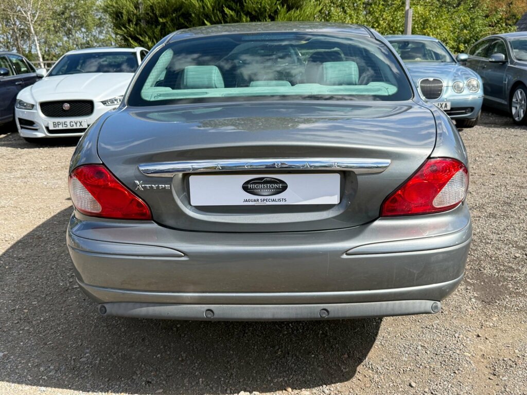 Jaguar X-Type Estate 2.0D Se 200404 Blue #10