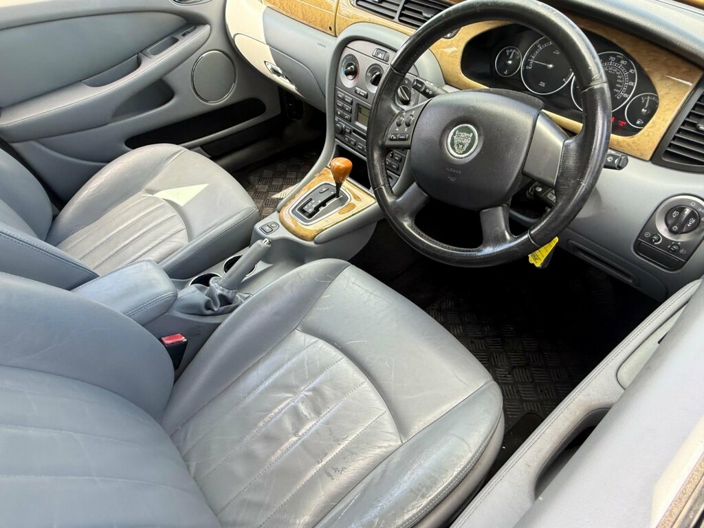 Jaguar X-Type Estate 2.0D Se 200404 Blue #24
