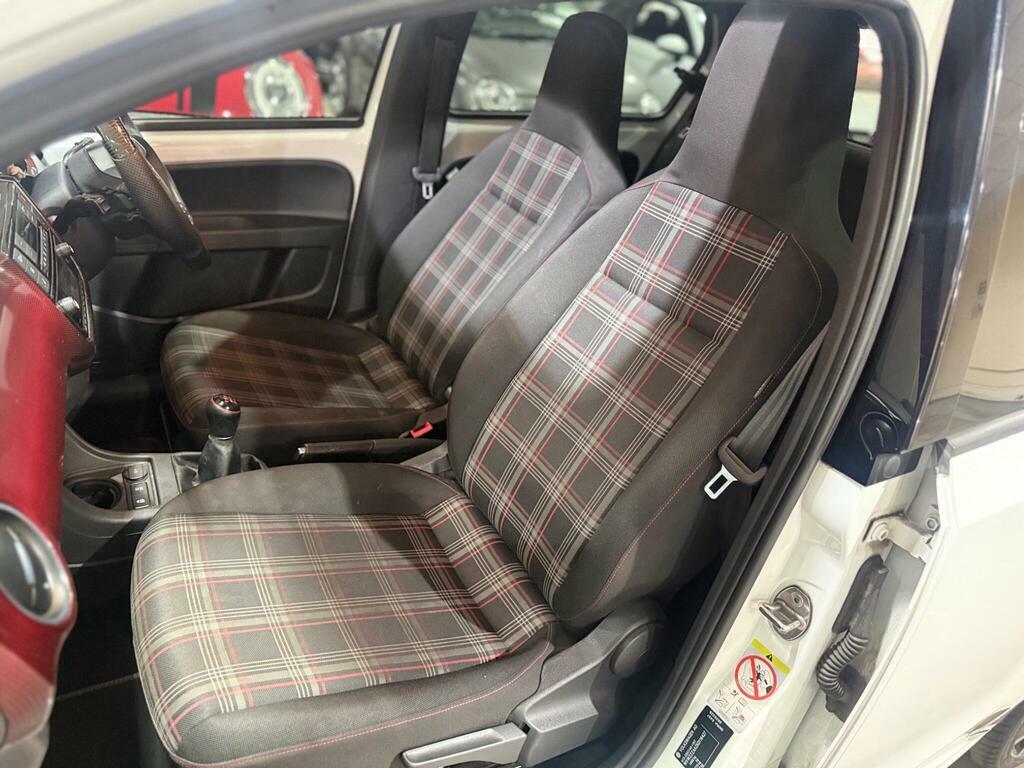 Volkswagen Up Up Black #11