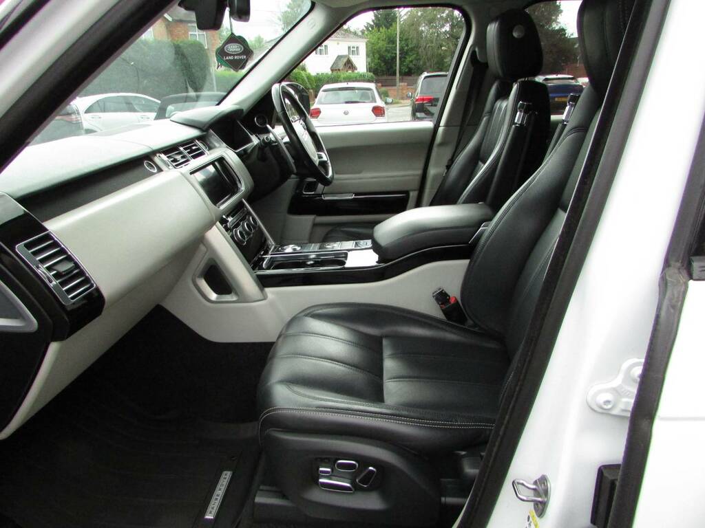 Land Rover Range Rover 4.4 Sdv8 Vogue Se White #5