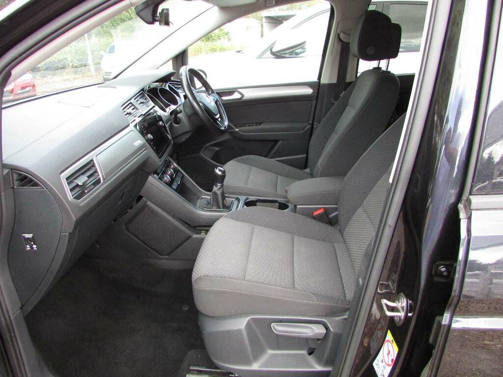 Volkswagen Touran 1.6 Tdi 115 Se Family Black #5