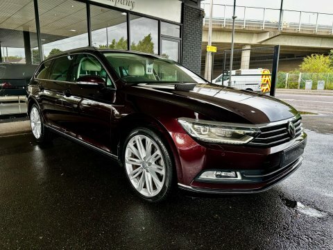 Volkswagen Passat 2.0 Tdi Bluemotion WR65OMG Red #6
