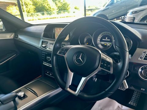 Mercedes-Benz E Class E250 Cdi Amg Sport 7G-tronic Red Leather Black #39