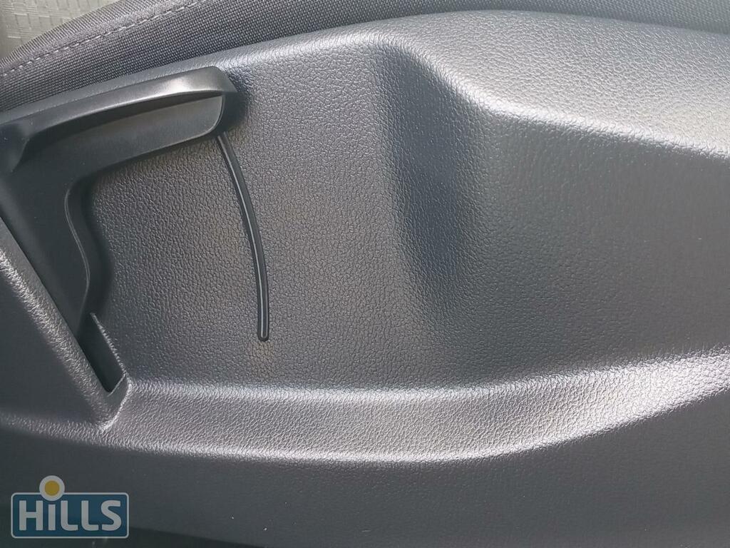 Ford Transit Connect Limited L2 1.5 250 Silver #34