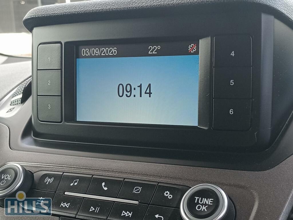 Ford Transit Connect Limited L2 1.5 250 Silver #11