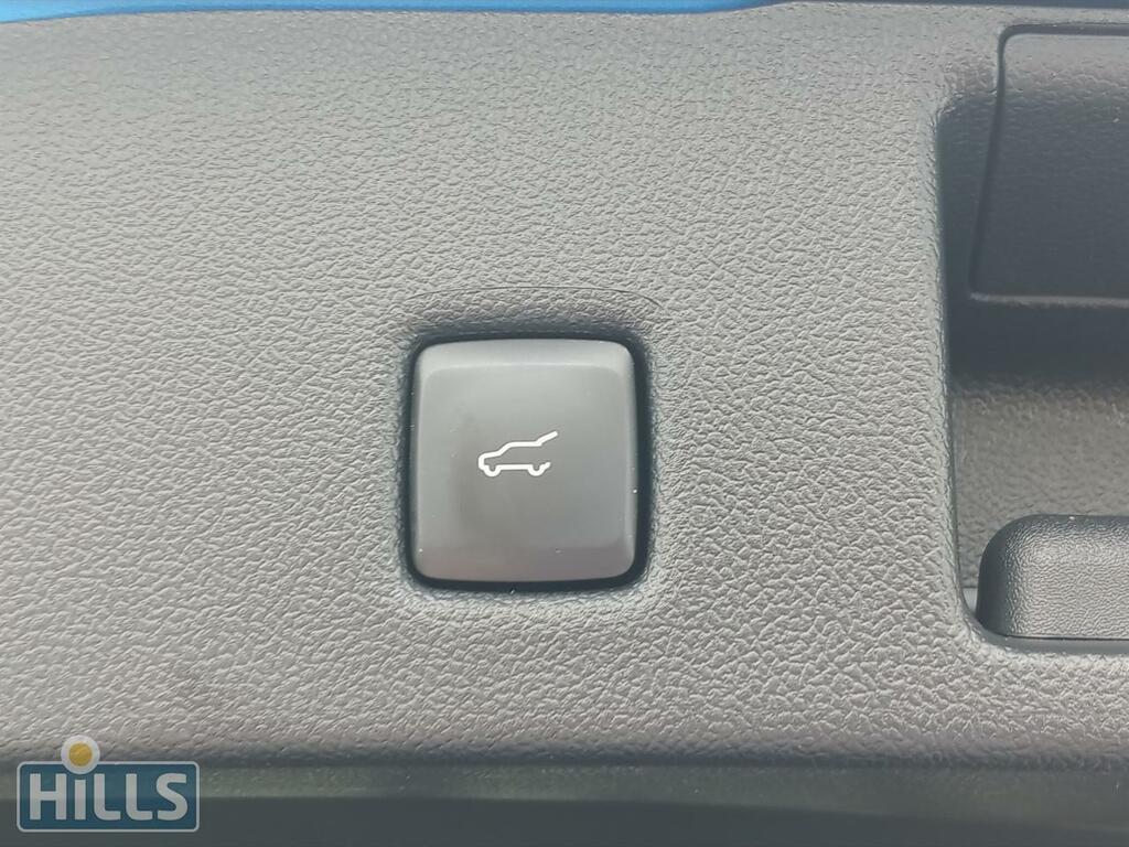 Ford Kuga St-line- With Drivers Assistance Pack Green #28
