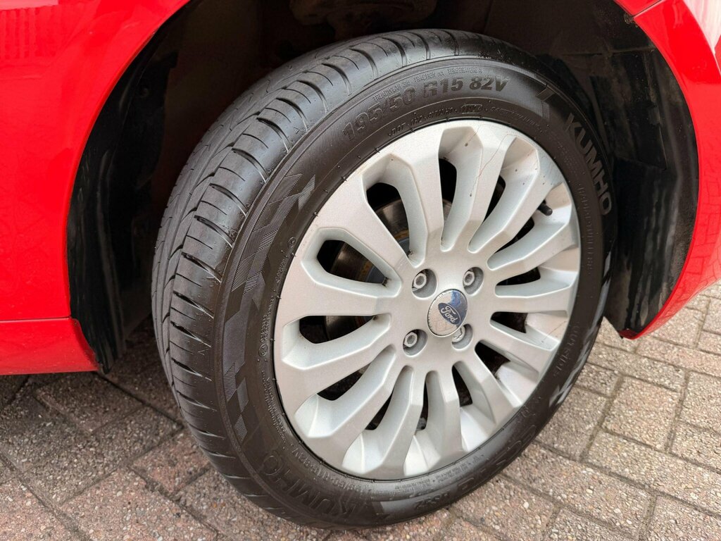 Ford KA 1.2 Edge 69 Bhp Silver #34