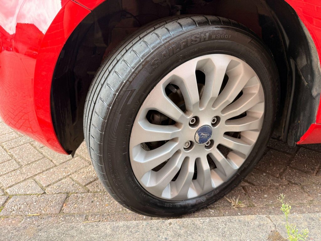 Ford KA 1.2 Edge 69 Bhp Silver #36