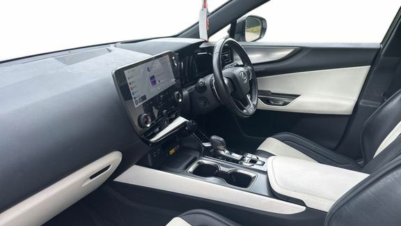 Lexus NX 350H F Sport Premium Plus Pack White #5