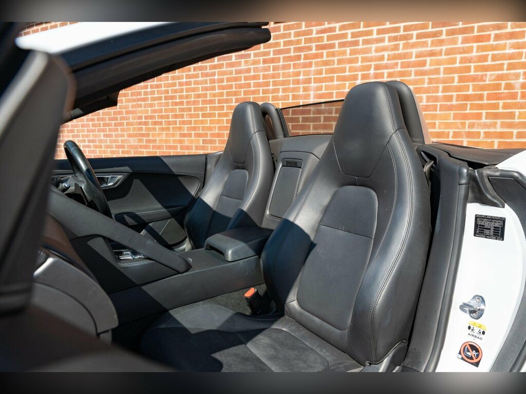 Jaguar F-Type  Black #25