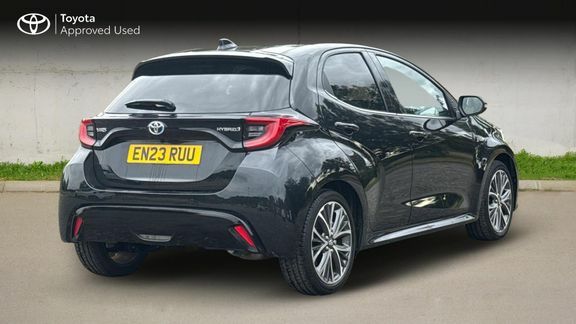 Toyota Yaris Excel Black #3