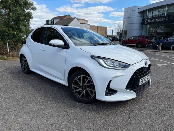 Toyota Yaris Icon Grey