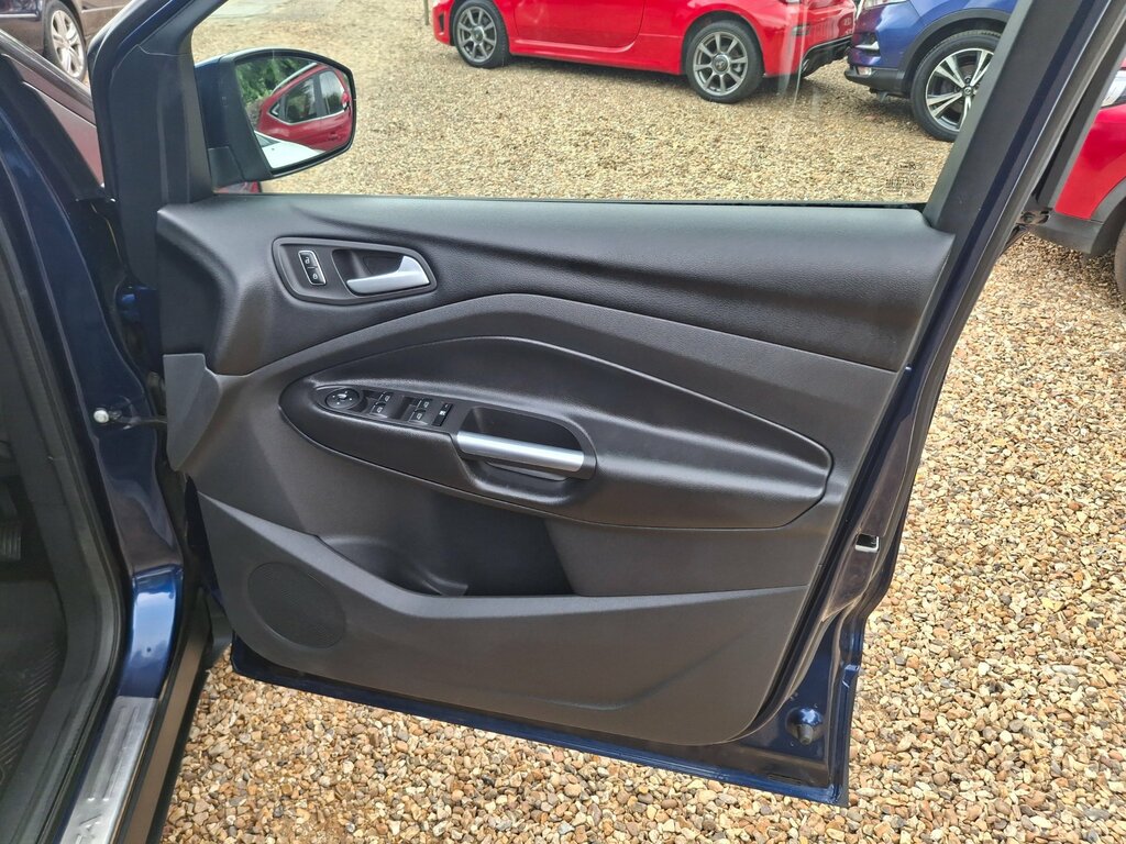 Ford Kuga Titanium X Tdci White #18