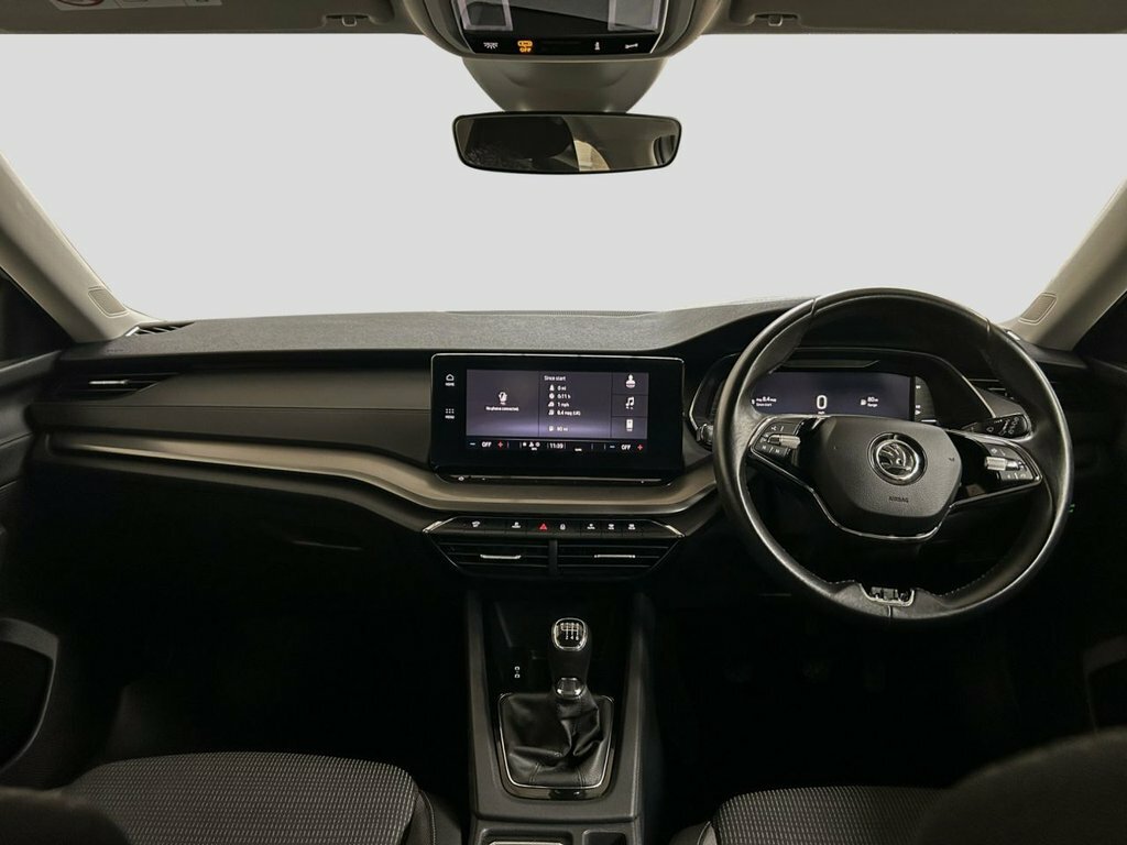 Skoda Octavia 2L Se Technology Silver #3
