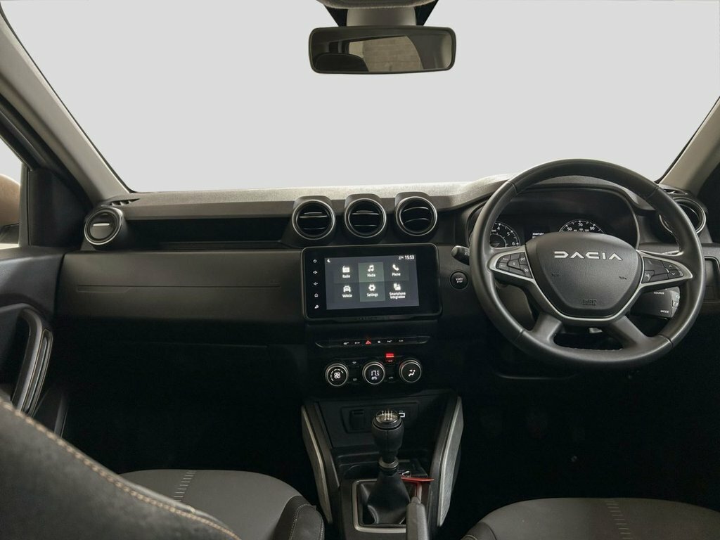 Dacia Duster 1.5L Extreme White #3