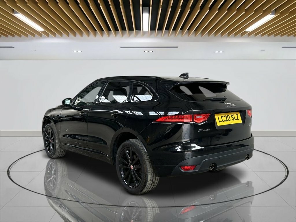 Jaguar F-Pace 2L Chequered Flag Black #6