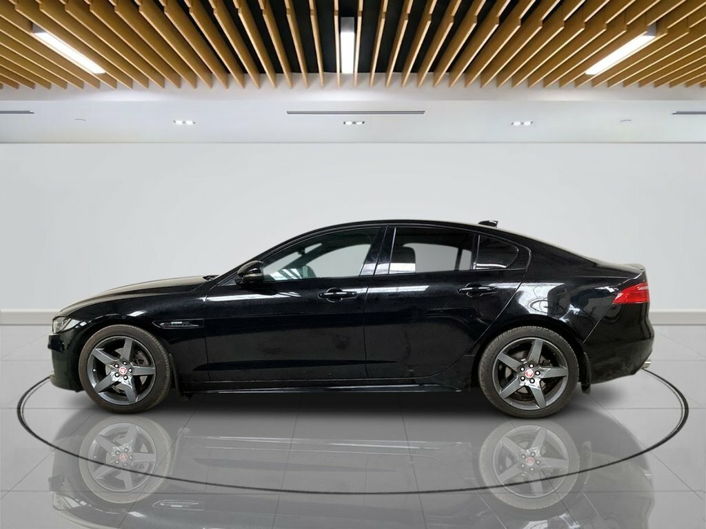 Jaguar XE 2L R-sport Black #5
