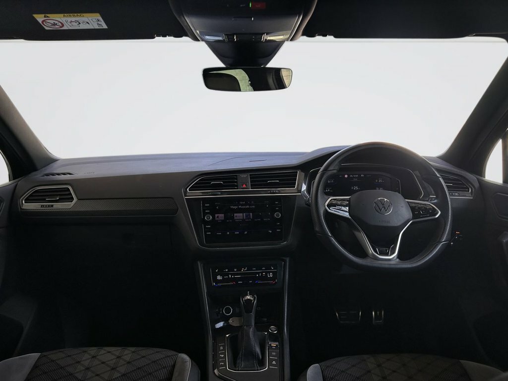 Volkswagen Tiguan 1.5L R-line Black #3