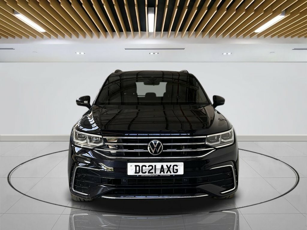 Volkswagen Tiguan 1.5L R-line Black #2