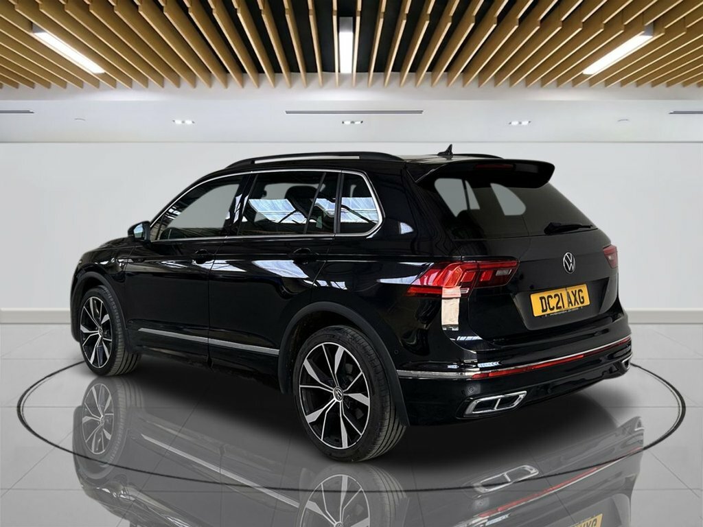 Volkswagen Tiguan 1.5L R-line Black #6
