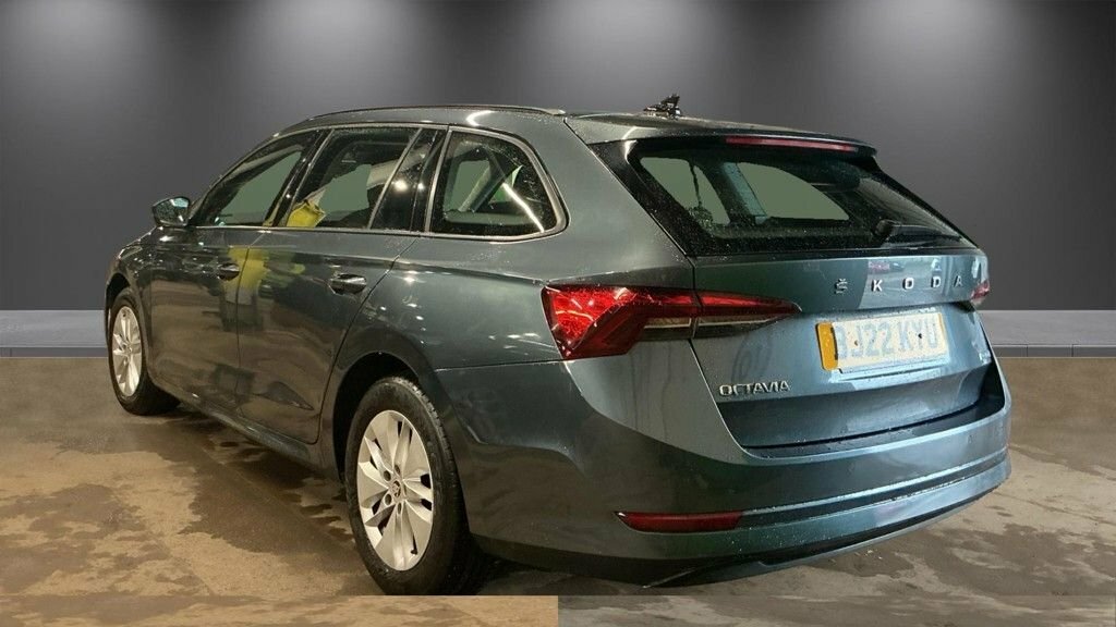 Skoda Octavia 1L Se Technology Grey #3