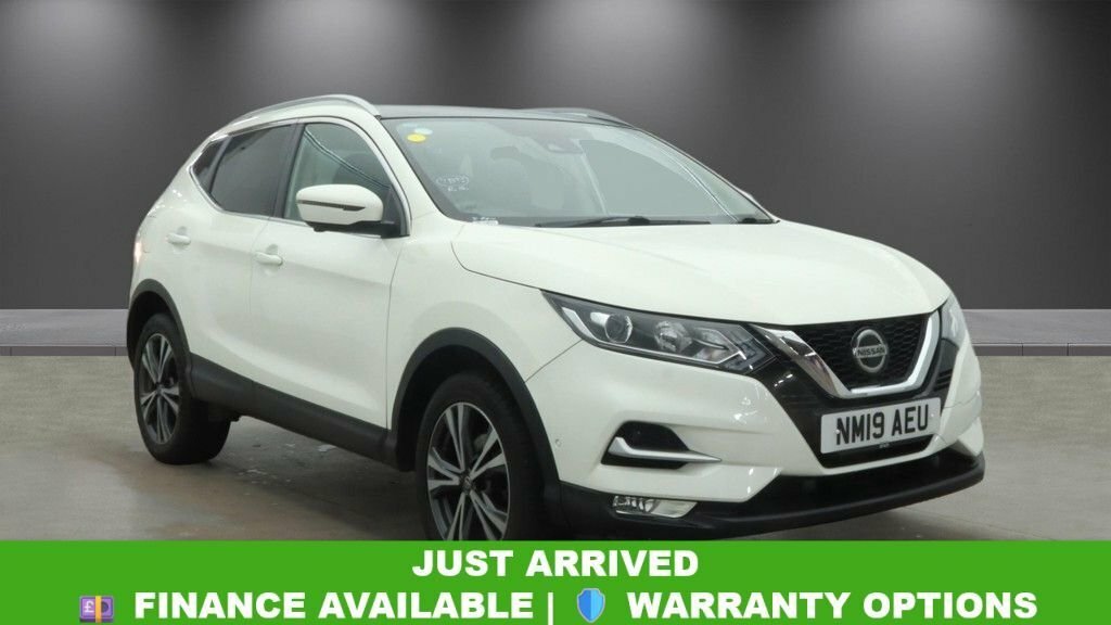 Nissan Qashqai 1.3L N-connecta White