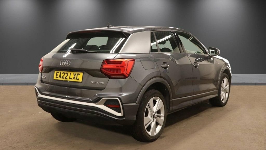 Audi Q2 1L S Line Grey #4