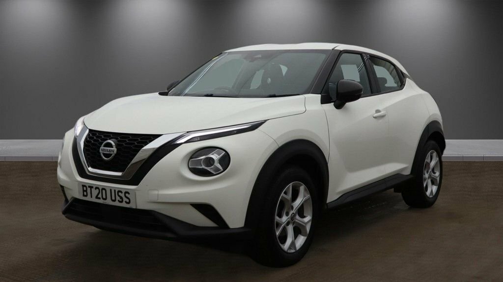 Nissan Juke Acenta White #2