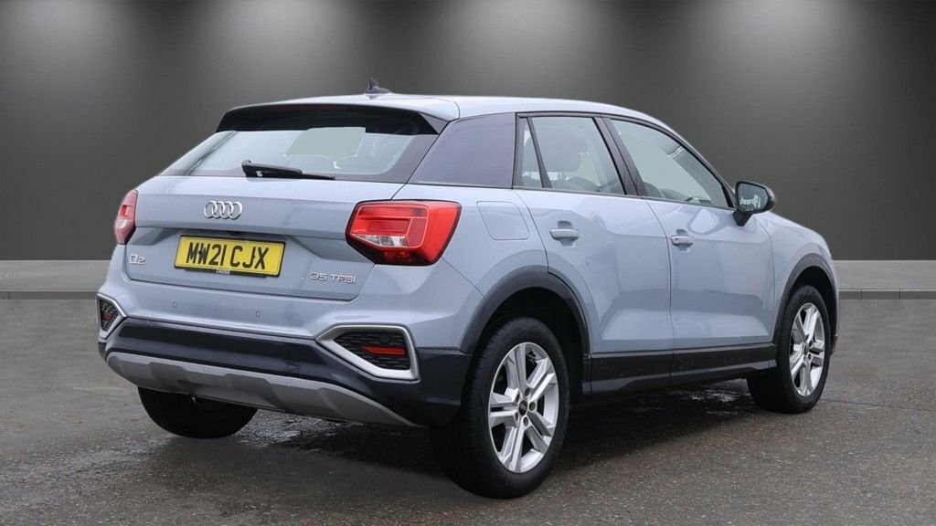 Audi Q2 1.5L Sport Grey #4