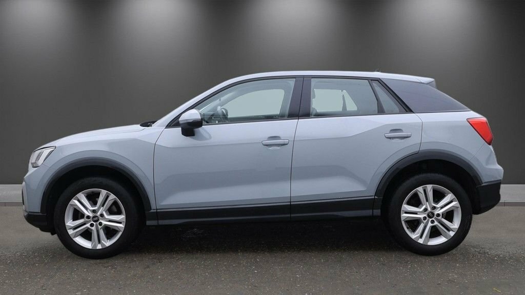 Audi Q2 1.5L Sport Grey #6