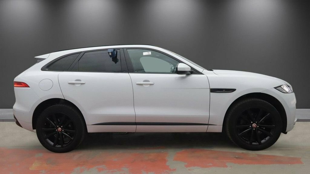 Jaguar F-Pace 2L Chequered Flag White #5