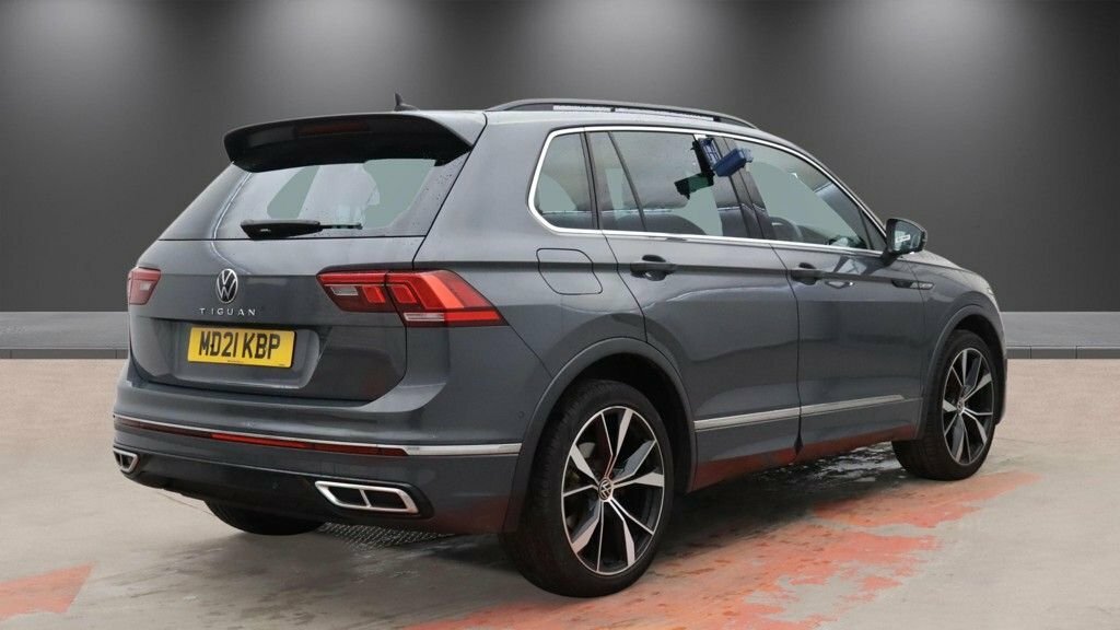 Volkswagen Tiguan 1.5L R-line Grey #4
