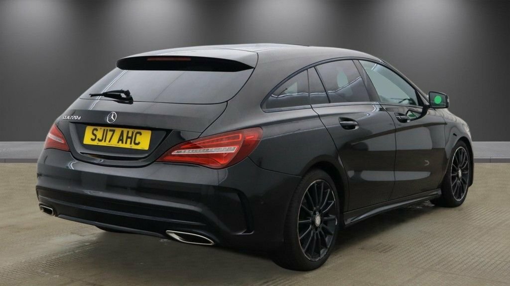 Mercedes-Benz CLA Class 2.1L Amg Line Black #4