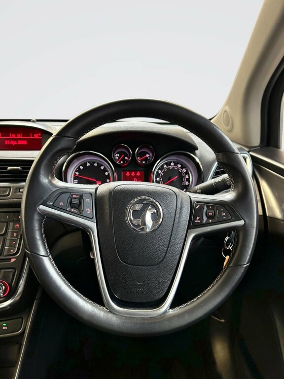 Vauxhall Mokka Hatchback Se Cdti 2014 White #17