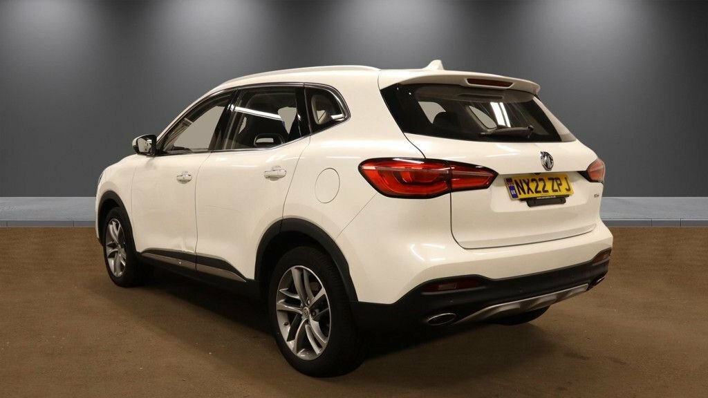 MG HS 1.5L Exclusive White #3