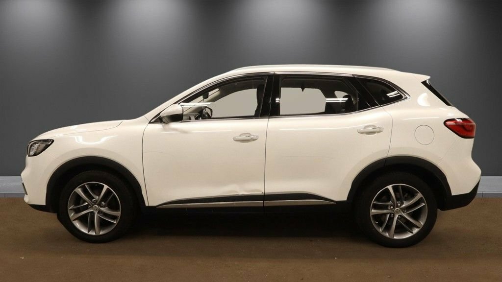 MG HS 1.5L Exclusive White #6