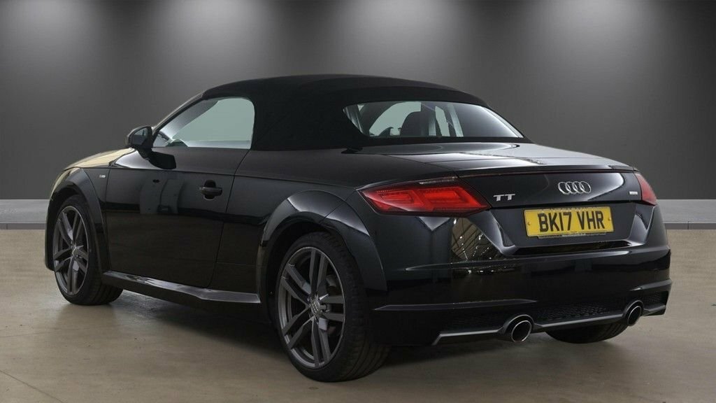 Audi TT 2L S Line Black #3