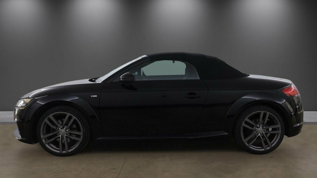 Audi TT 2L S Line Black #6