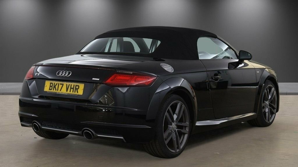 Audi TT 2L S Line Black #4
