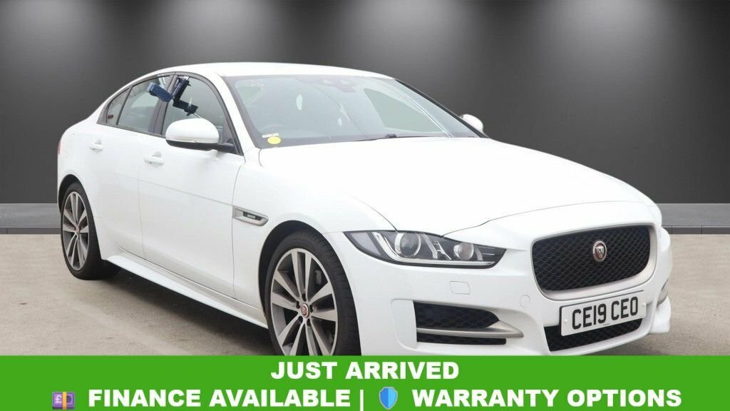 Jaguar XE 2L R-sport White