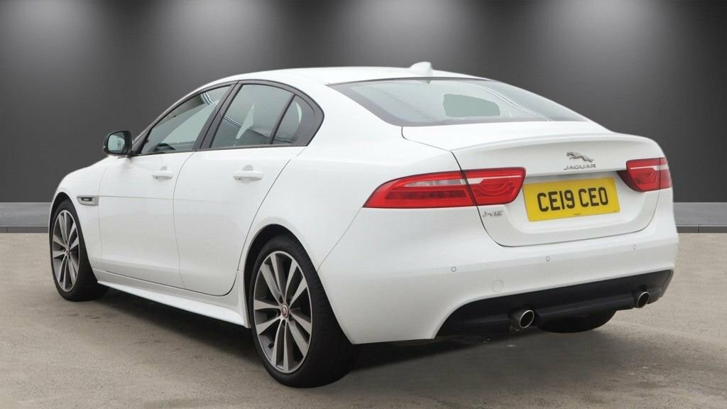 Jaguar XE 2L R-sport White #3