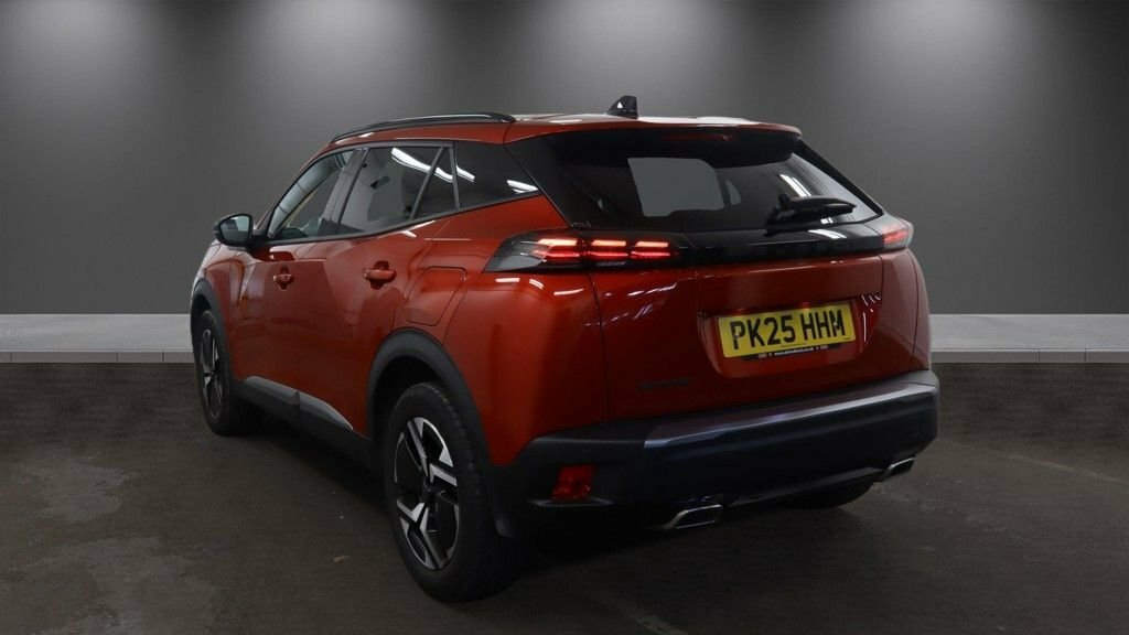 Peugeot 2008 1.2L Allure Red #3