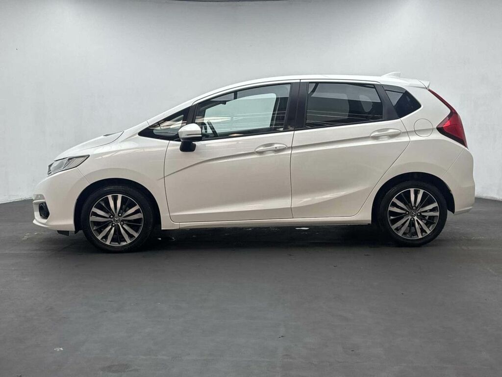 Honda Jazz 1.3 Jazz Ex I-vtec MT18WCR White #4