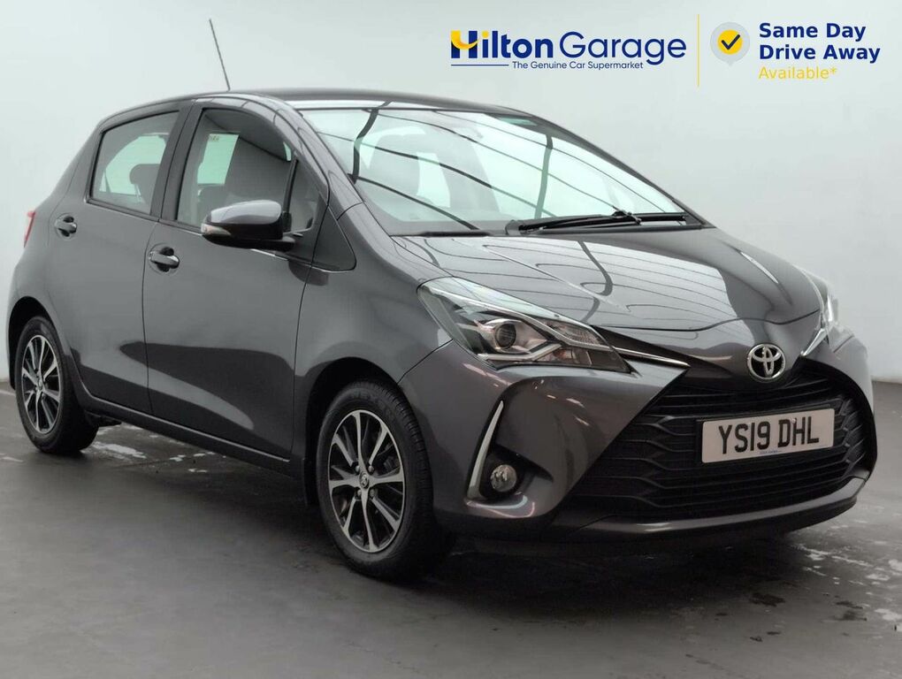 Toyota Yaris 1.5 Yaris Icon Tech Vvt-i Grey