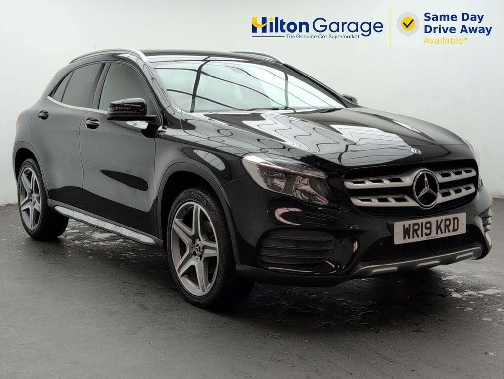 Mercedes-Benz GLA Class 1.6 Gla 200 Amg Line Black