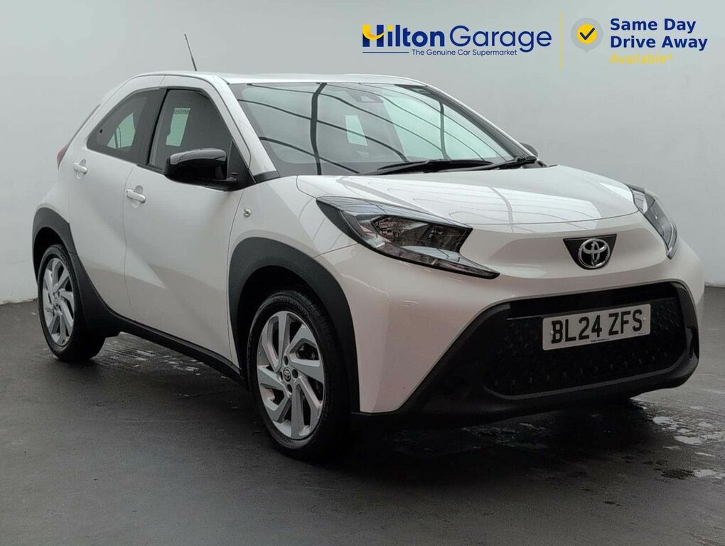 Toyota Aygo X 1.0 Aygo X Pure Vvt-i White