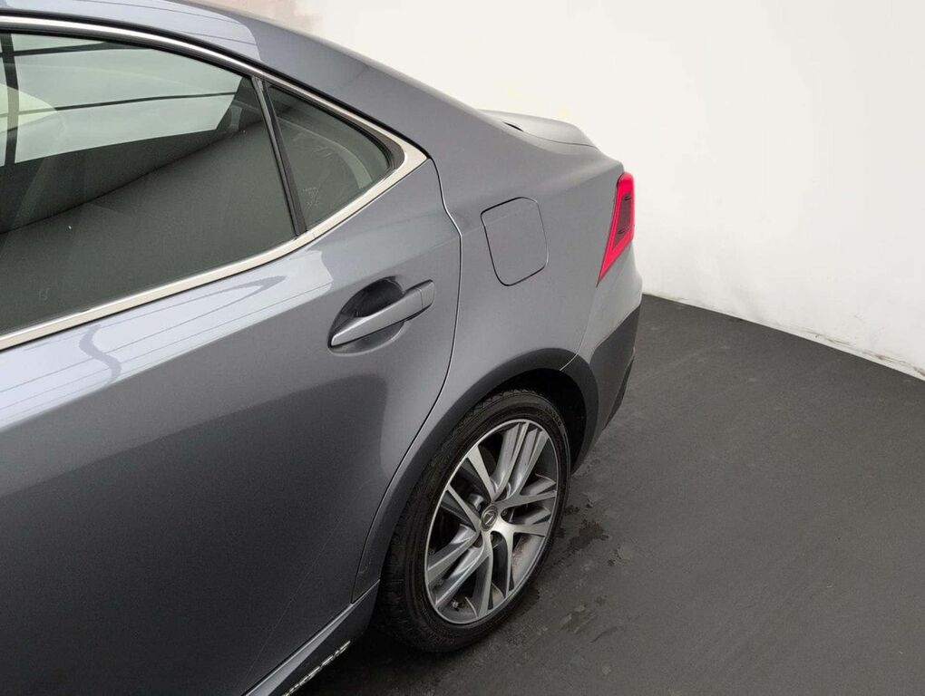 Lexus IS 300H Cvt Comfort Pack Black #29