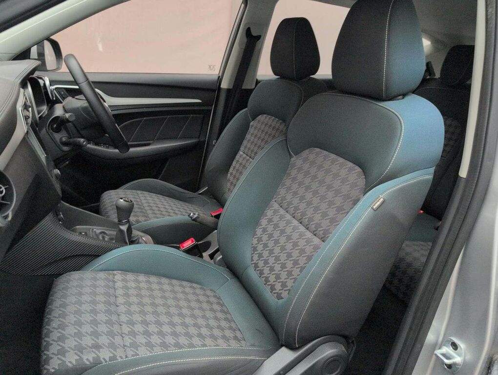 MG ZS 1.5 Vti-tech Exclusive Euro 6 Ss Silver #29