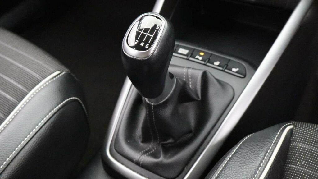 Kia Stonic 2 Grey #15