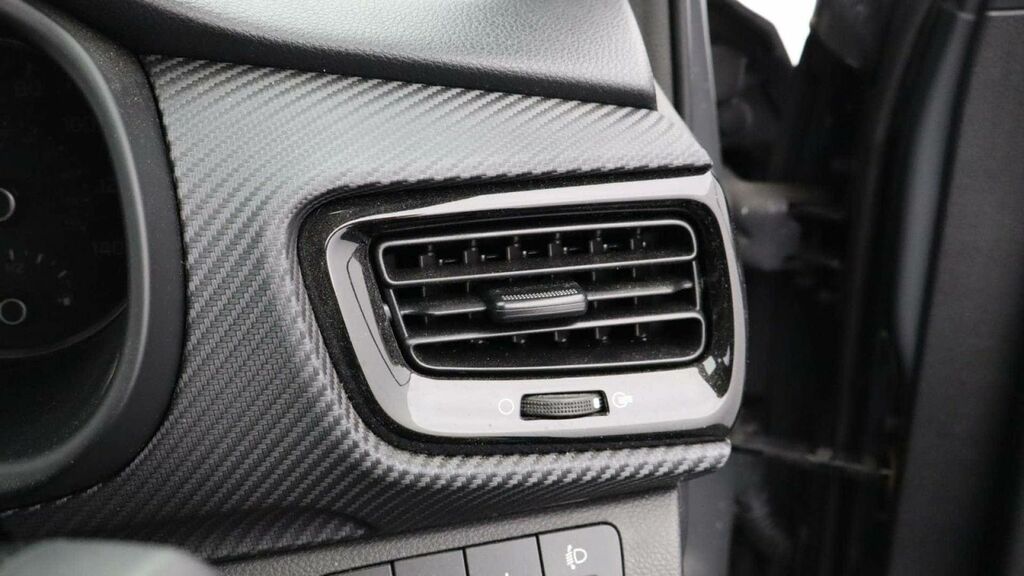 Kia Stonic 2 Grey #19